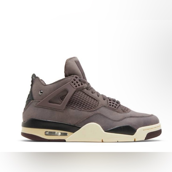 a ma maniere jordan 4. Wore it like only couple time I would say like 6-7 times